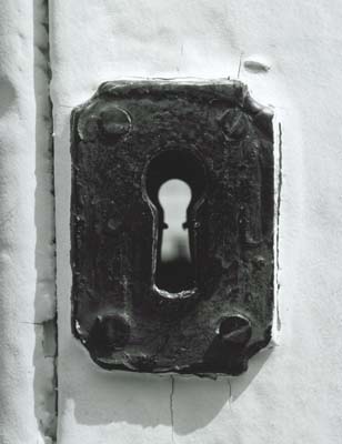 108M: Key Hole, Foster Meetinghouse
